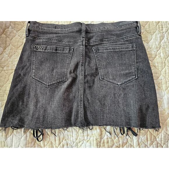 BLANK NYC MSTIQUE BLACK DENIM LACE UP MINI SKIRT FRAYED‎ DISTRESSED HEM SIZE 30 - Picture 3 of 5
